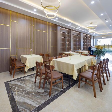 Romance Hotel Dalat Екстериор снимка