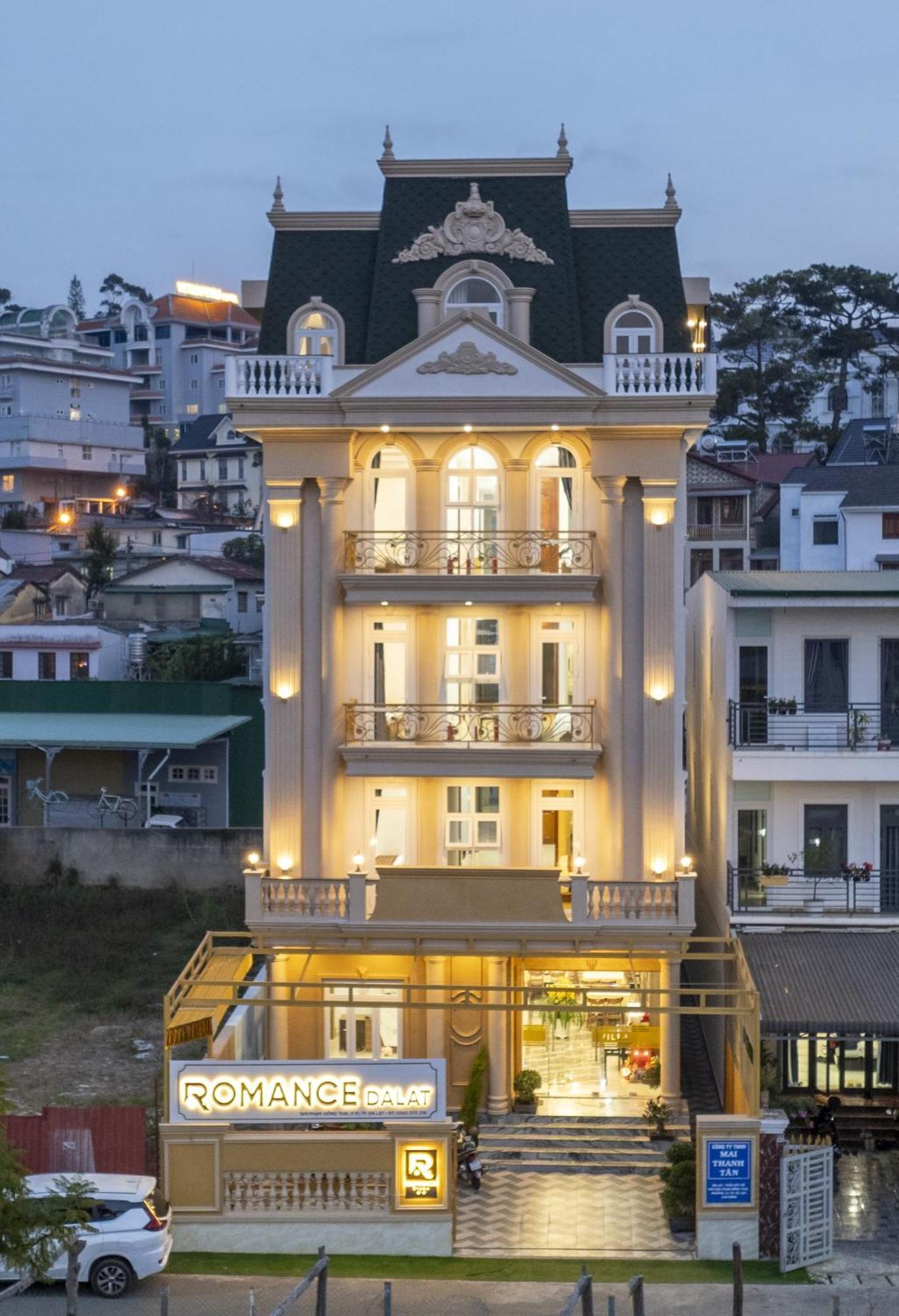 Romance Hotel Dalat Екстериор снимка