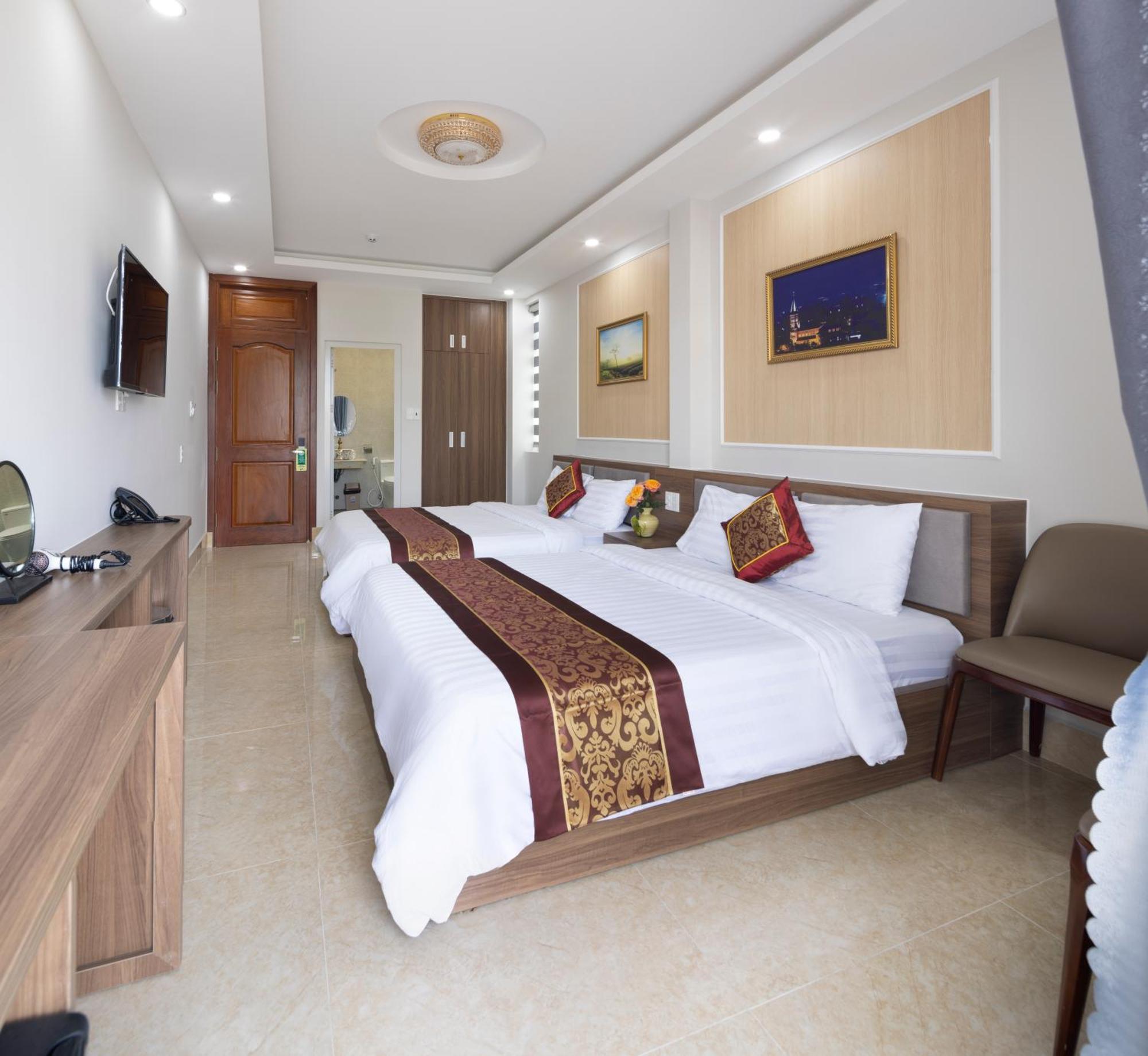 Romance Hotel Dalat Екстериор снимка